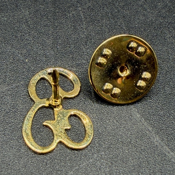 Vintage Gold Tone Metal Monogram Lapel Pin Brooch, Jewelry - Picture 6 of 10